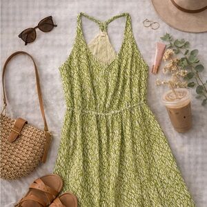 Avatar Clothing Green Abstract Cotton Tank Top – Halter Back Detail XL